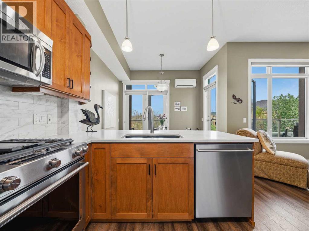 #7407 14 Hemlock Crescent SW - 6