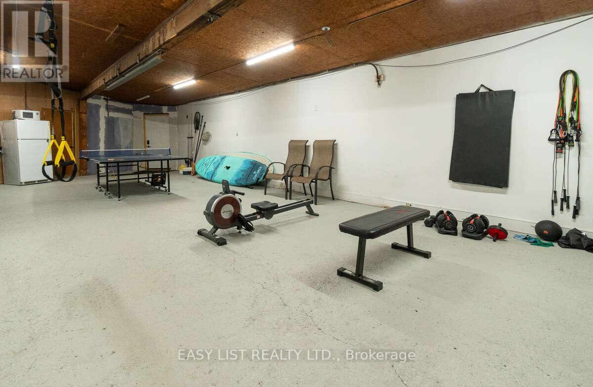 1021 MARINA ROAD - 38