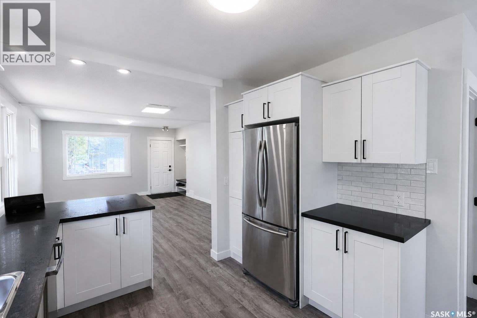 529 20th STREET E - 16