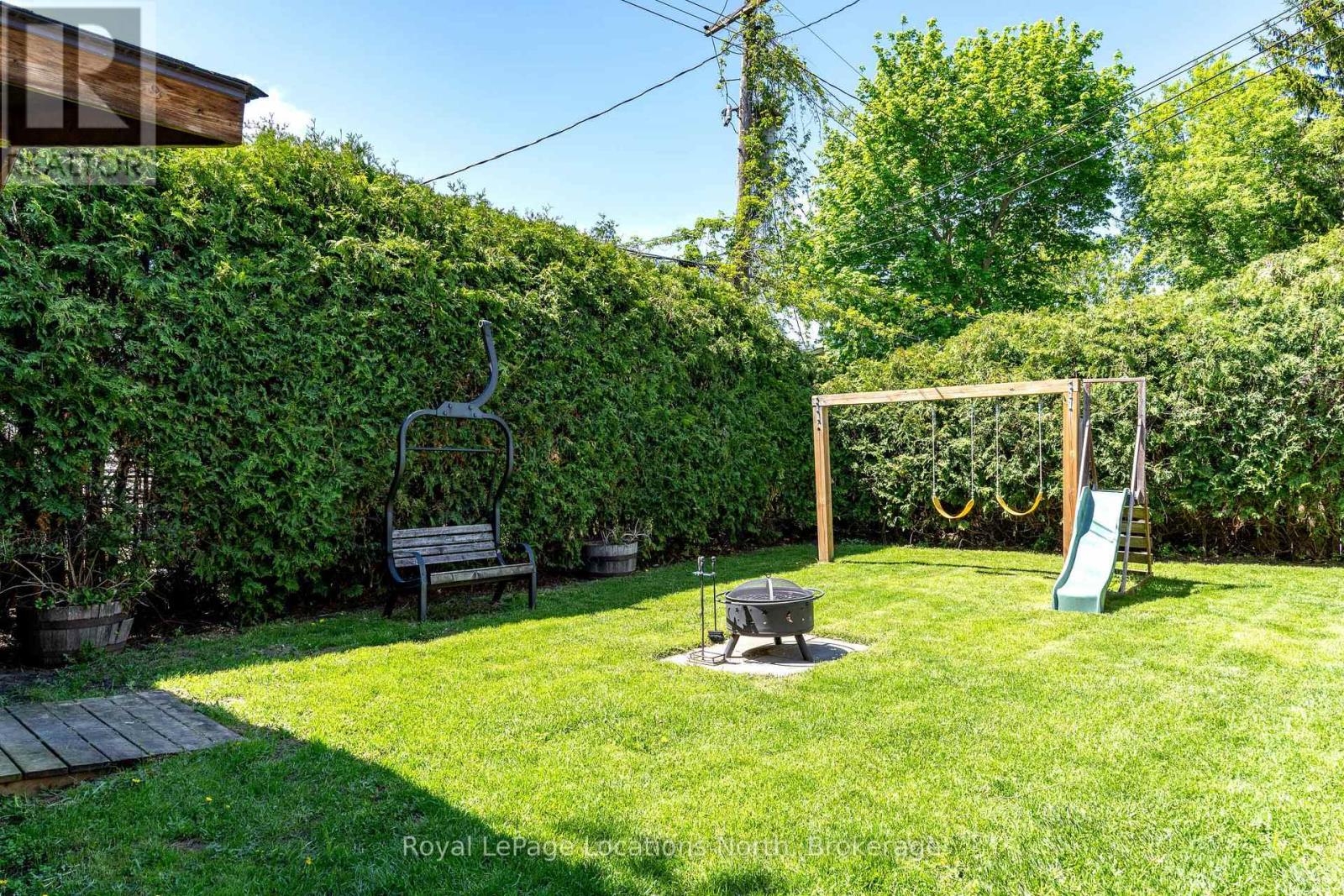 26 DICKSON ROAD - 36