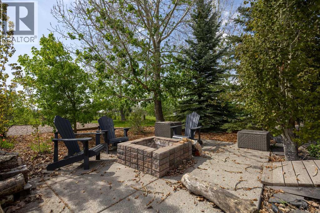 402041 28 Street E - 47