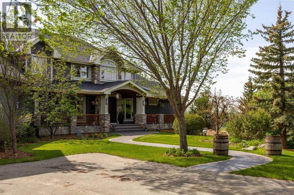 402041 28 Street E - 5