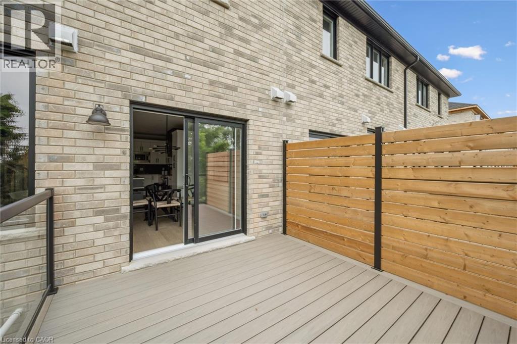 58 WALKER Road - 28