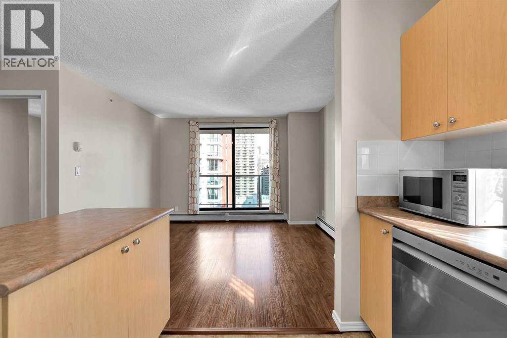 #1518 1111 6 Avenue SW - 19