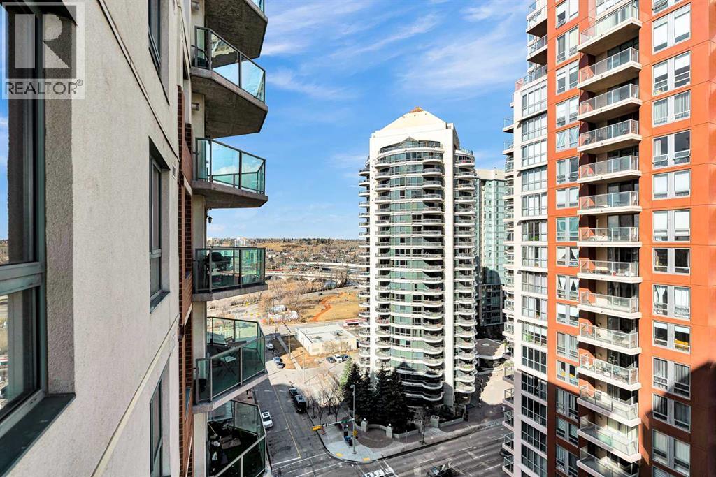 #1518 1111 6 Avenue SW - 13