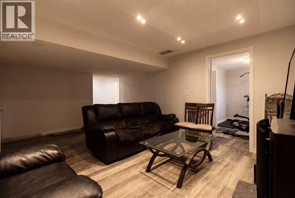 11366 81 Avenue - 31