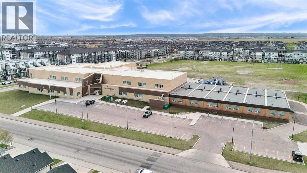 176 Skyview Point Green NE - 42