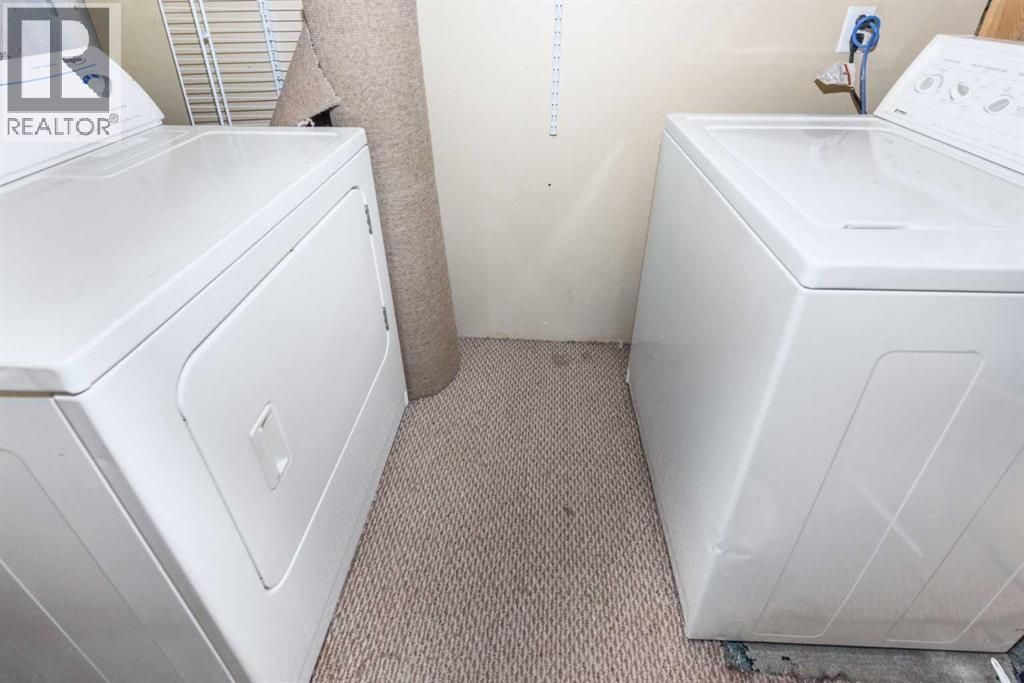 208 Van Horne Crescent NE - 29