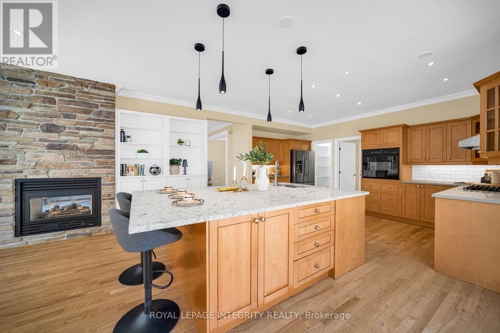 5589 CARRISON DRIVE - 11