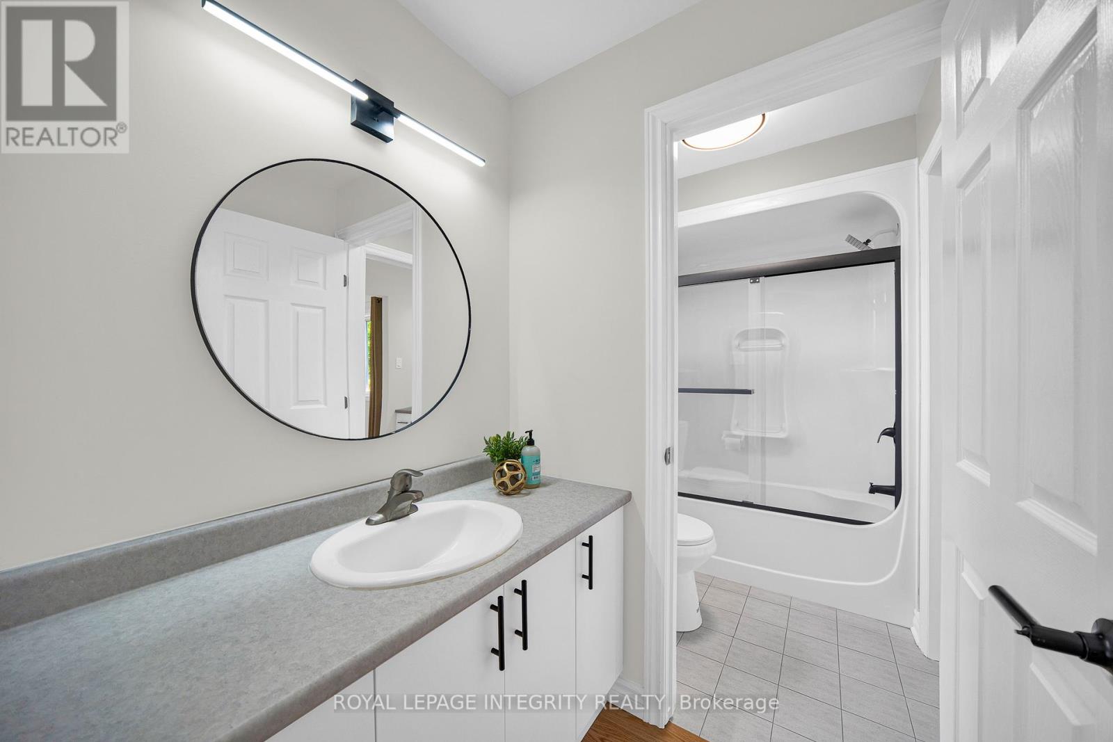 5589 CARRISON DRIVE - 35