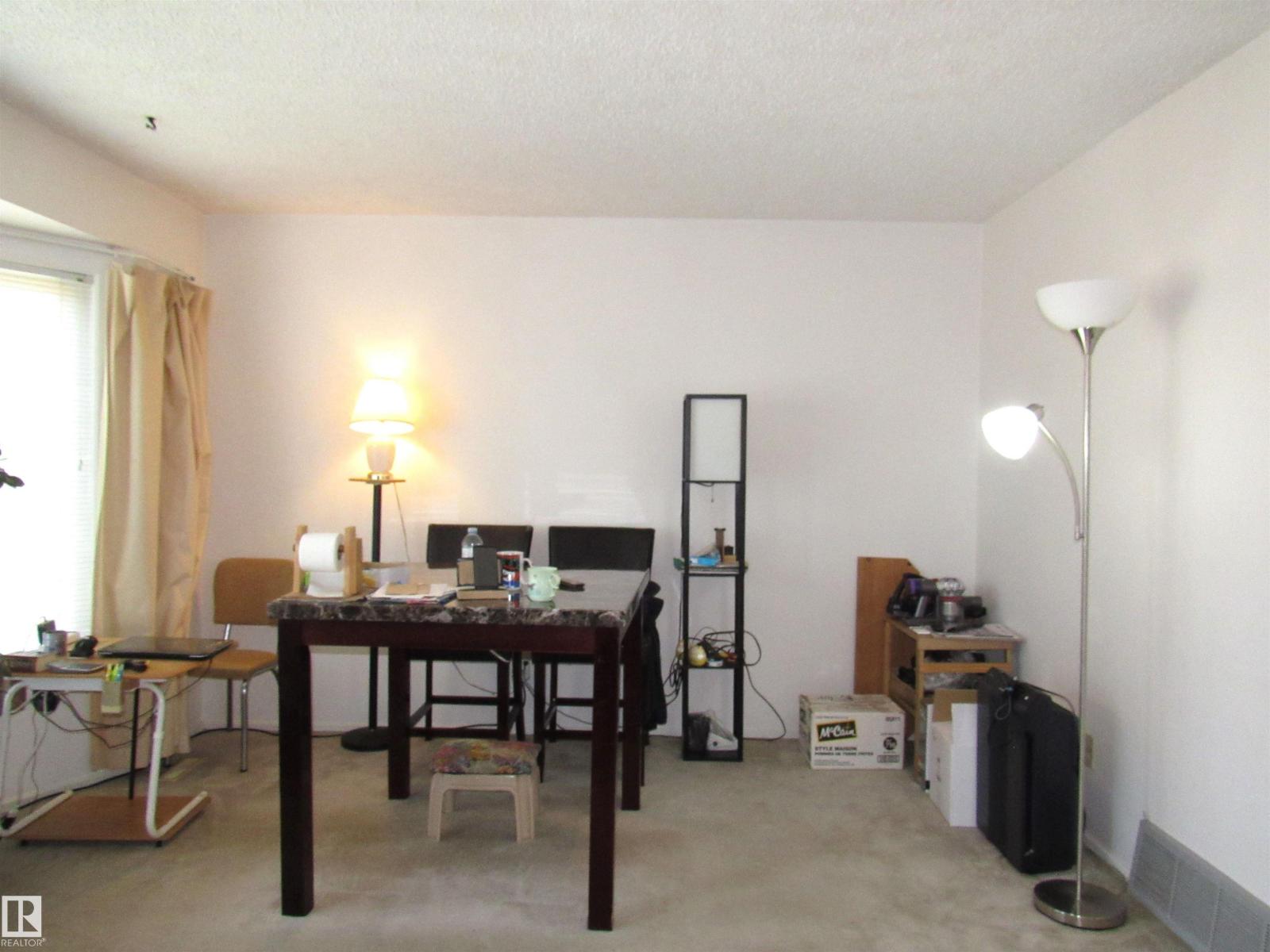 2025 108 ST NW - 7