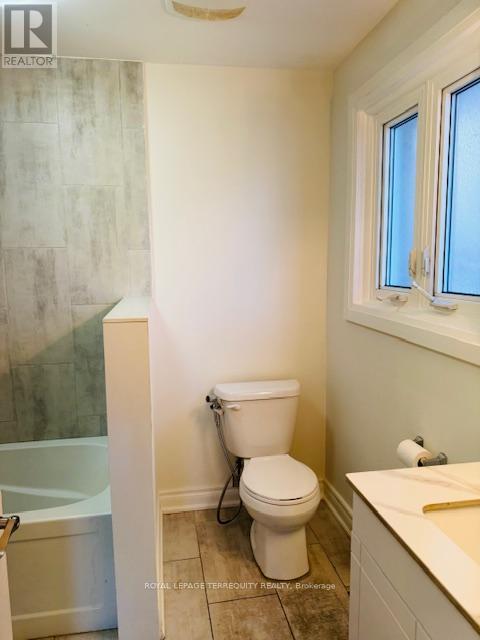 46 ORPINGTON CRESCENT - 10