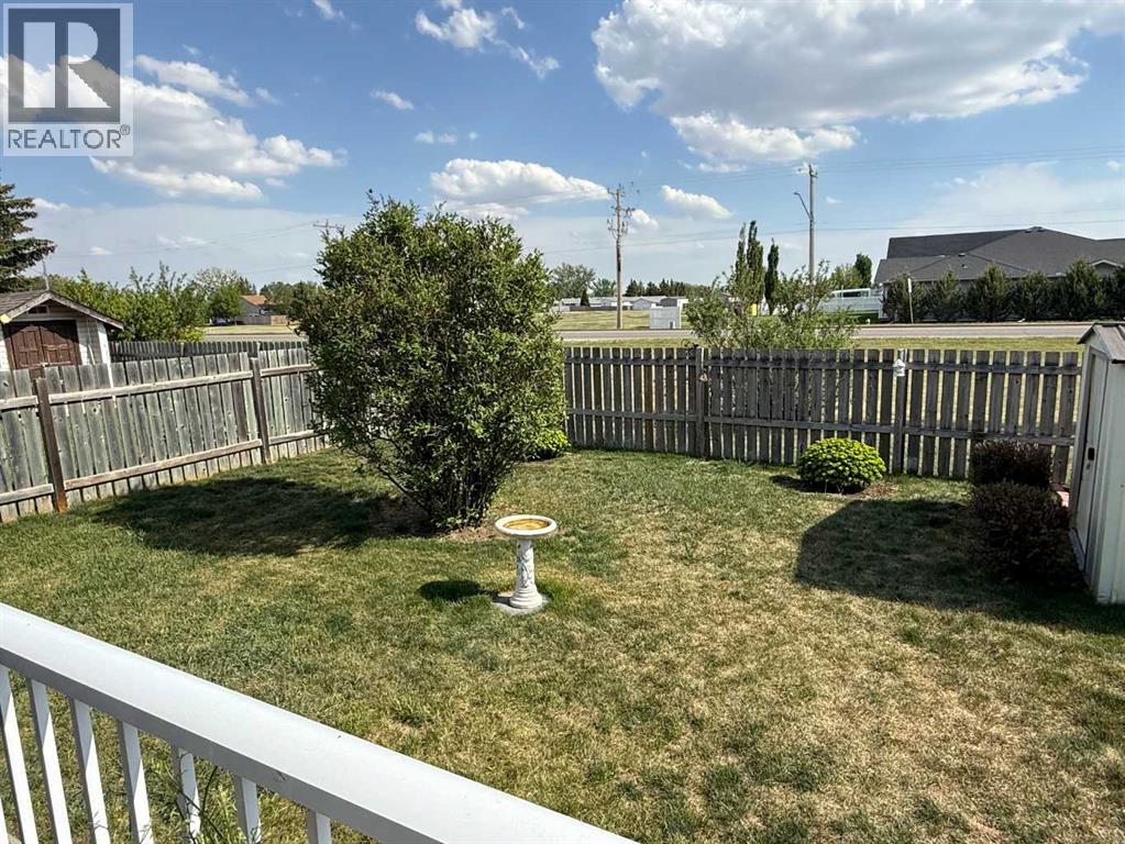 23 Skyline Crescent Crescent W - 13
