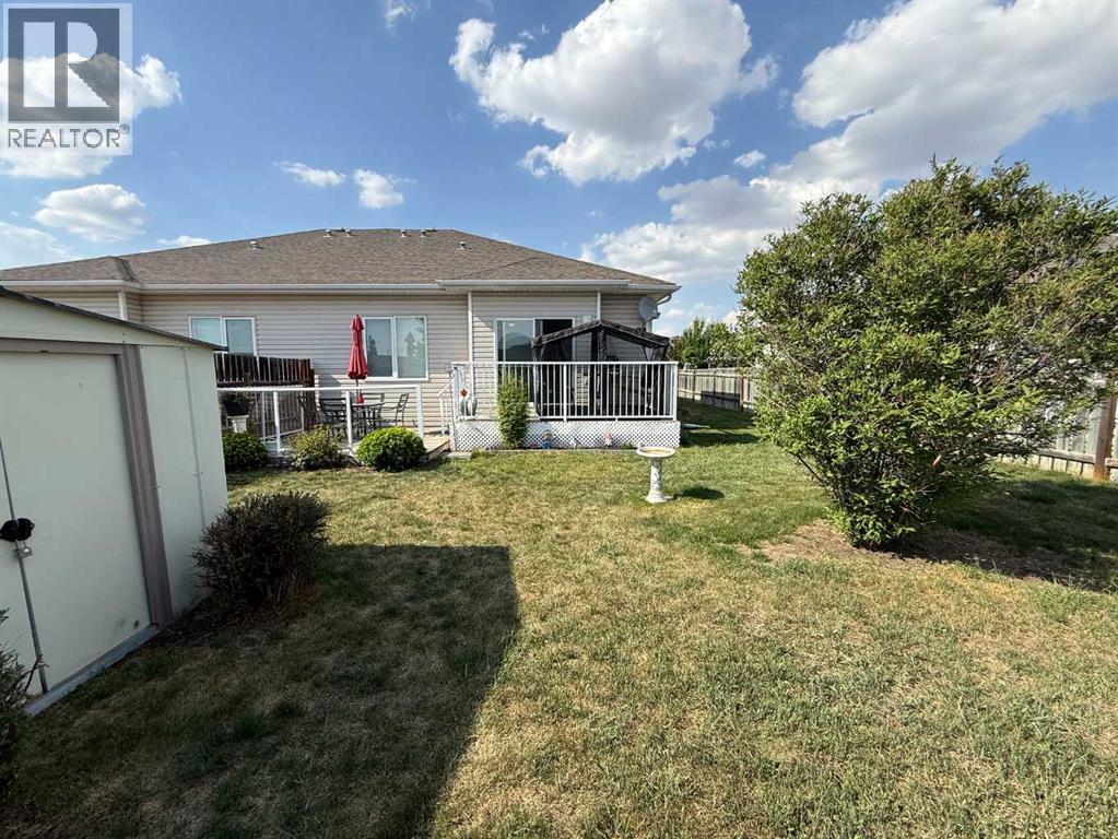 23 Skyline Crescent Crescent W - 14