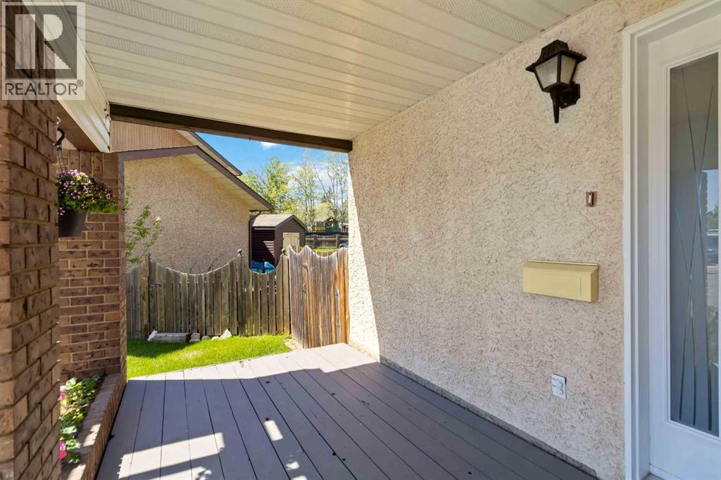 116 ROYAL Gardens - 16
