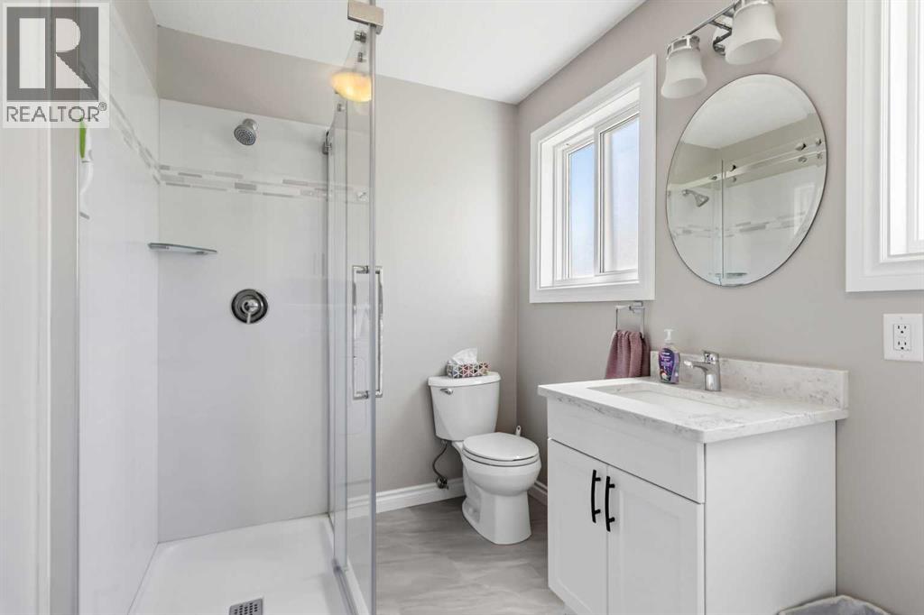 116 ROYAL Gardens, Fort McMurray