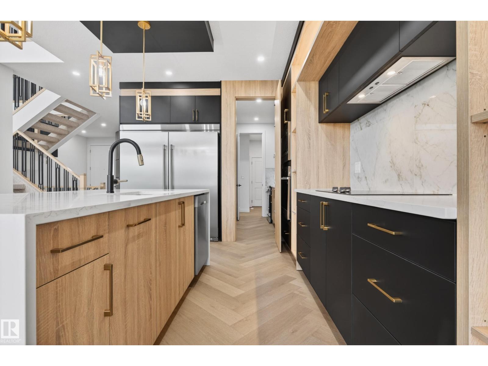 431 172 AV NW NW - 11