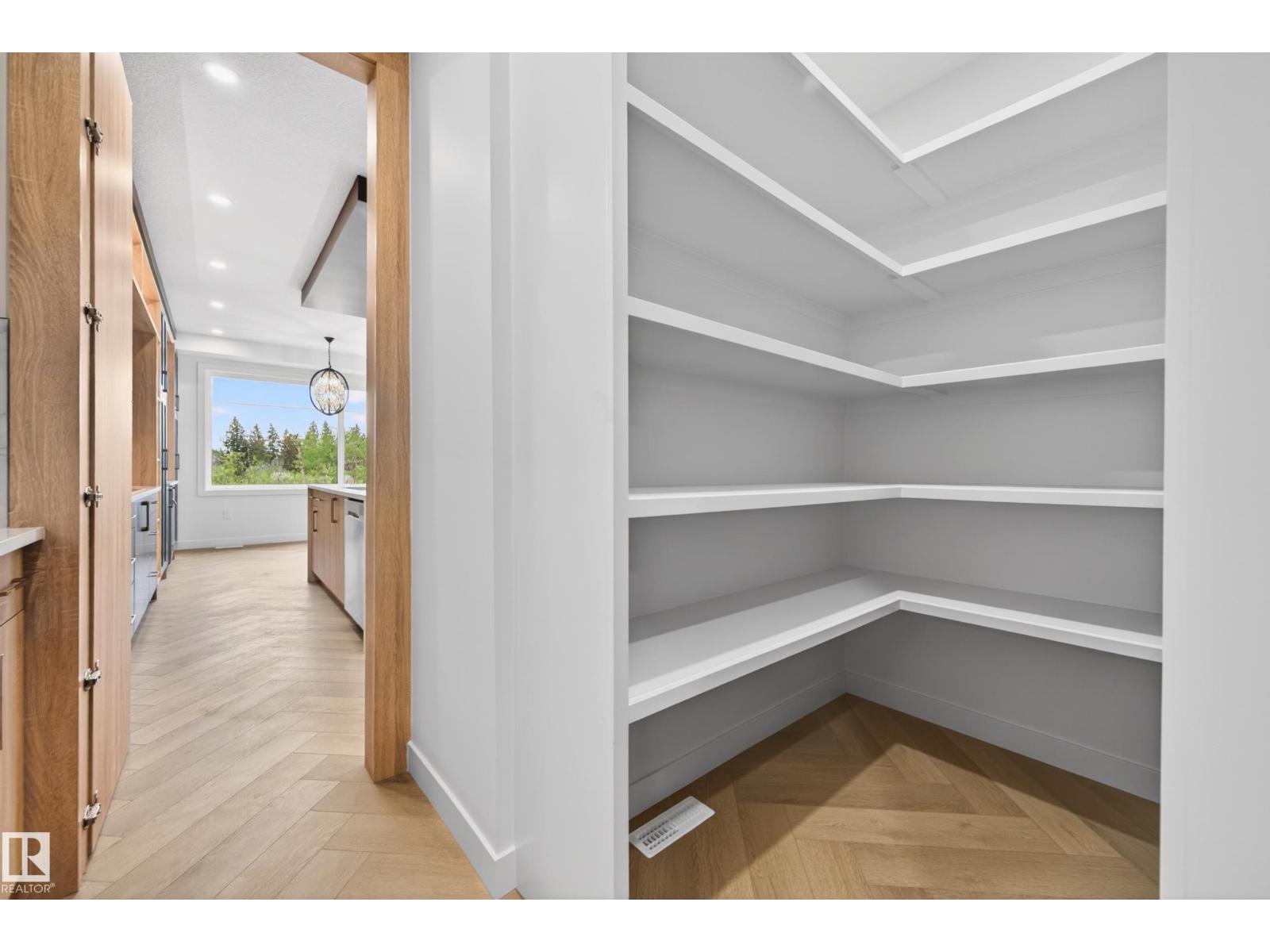 431 172 AV NW NW - 25