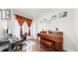 40 Hackett Street, East Gwillimbury, ON L9N0P8 Photo 14