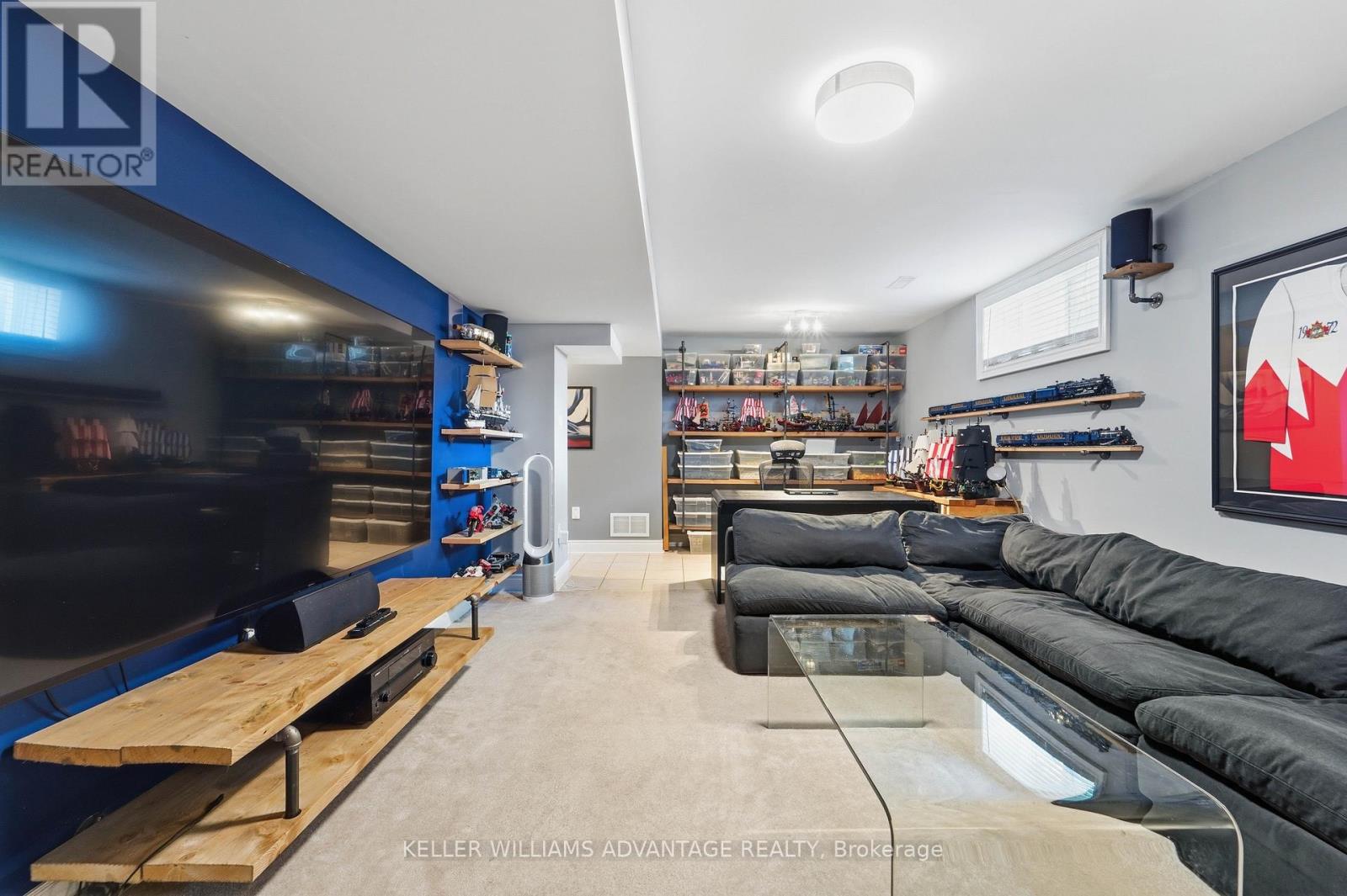 4 CRANBERRY LANE - 25