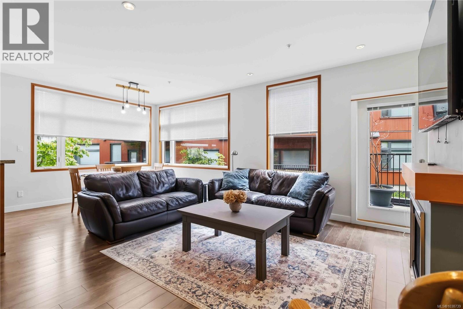 #207 150 Nursery Hill Dr - Image 2