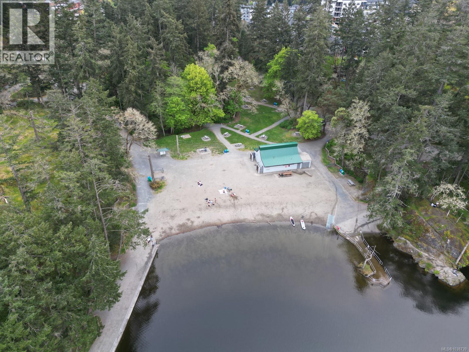 #207 150 Nursery Hill Dr - 41