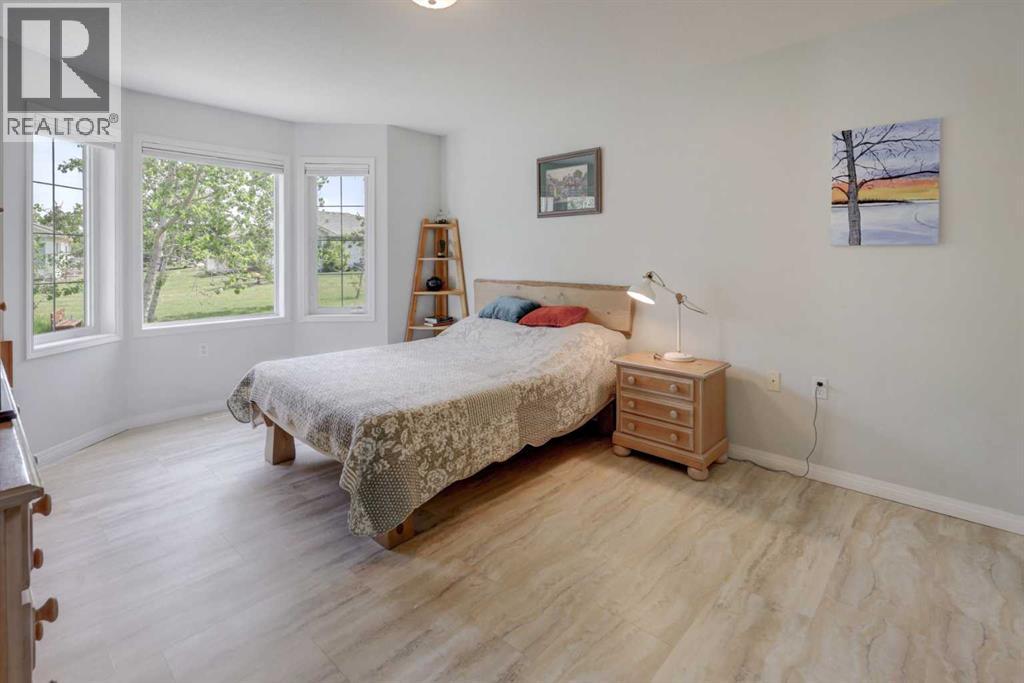 331 Triune Bay - 11