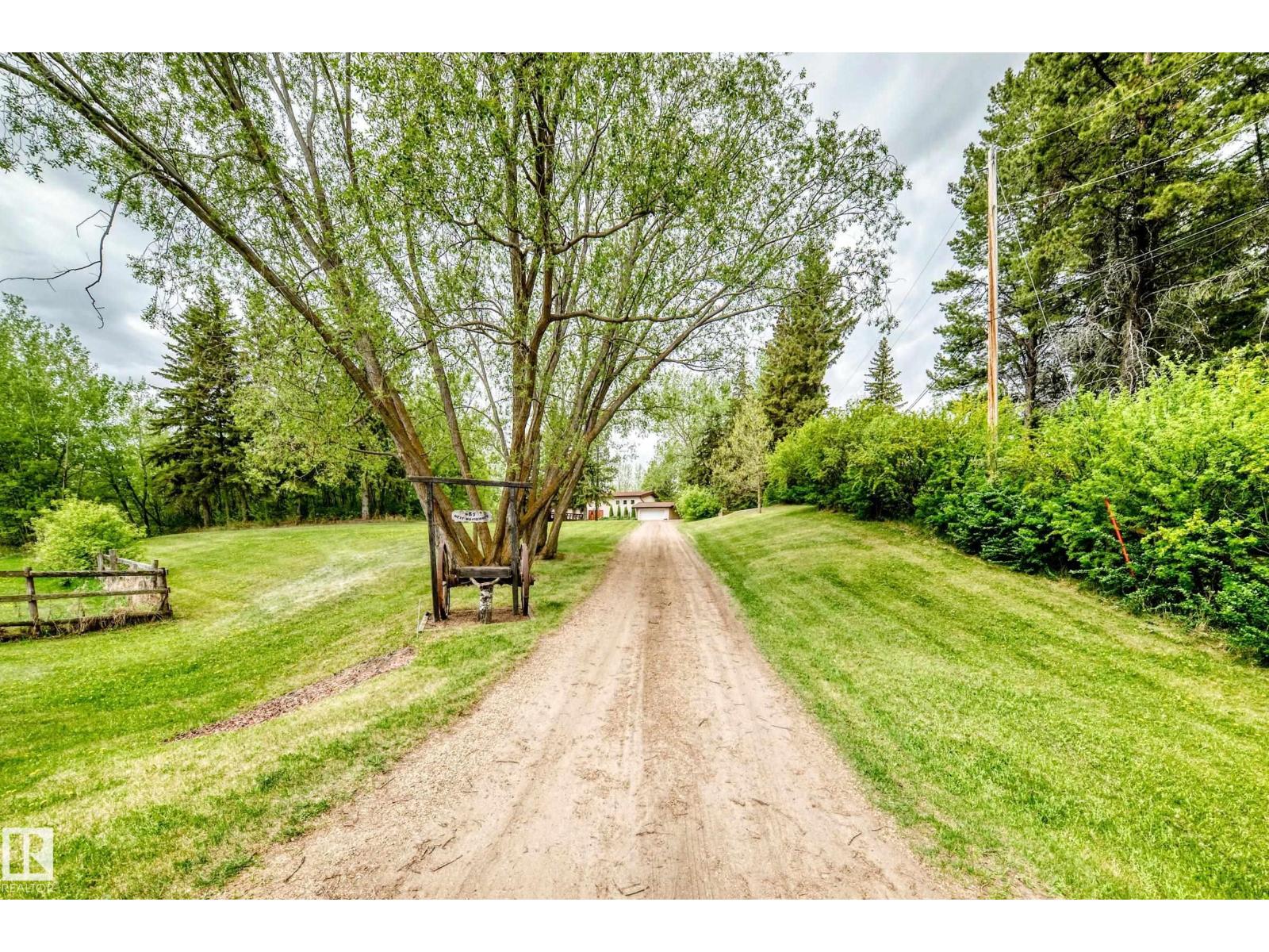 #85 52310 RGE ROAD 232 - Image 2