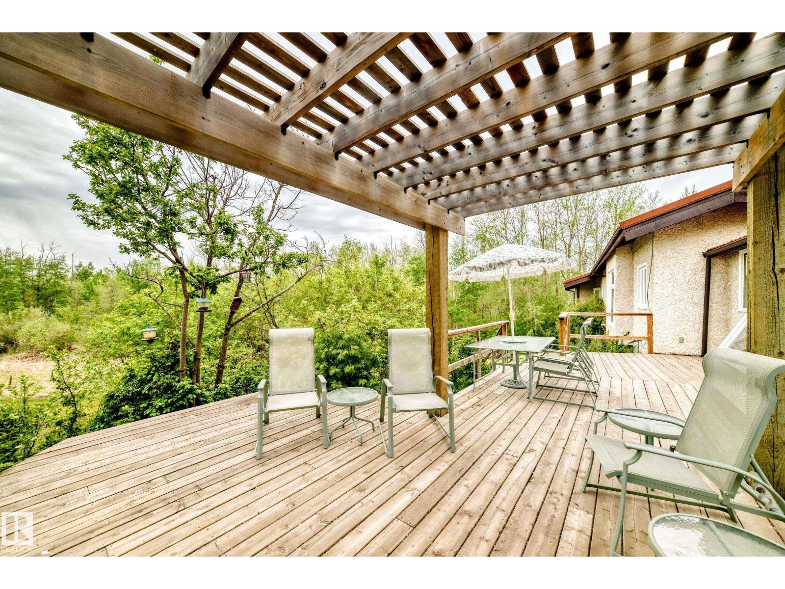 #85 52310 RGE ROAD 232 - 47
