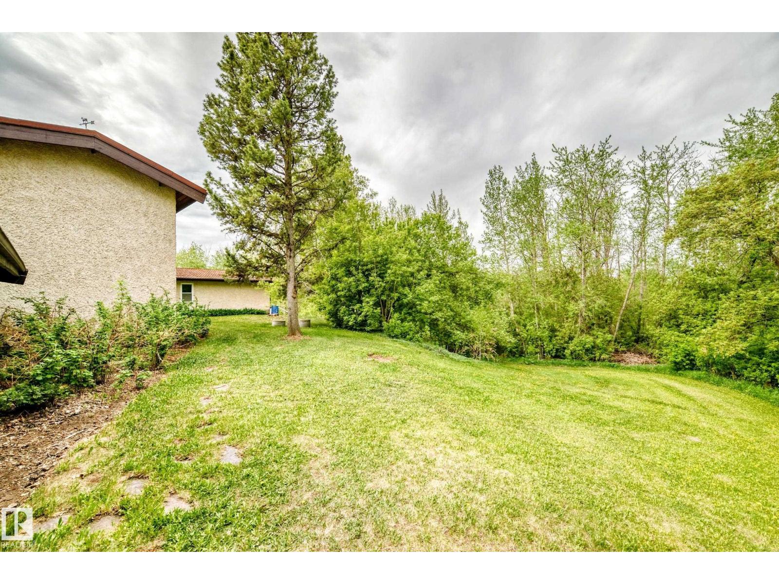 #85 52310 RGE ROAD 232 - 59