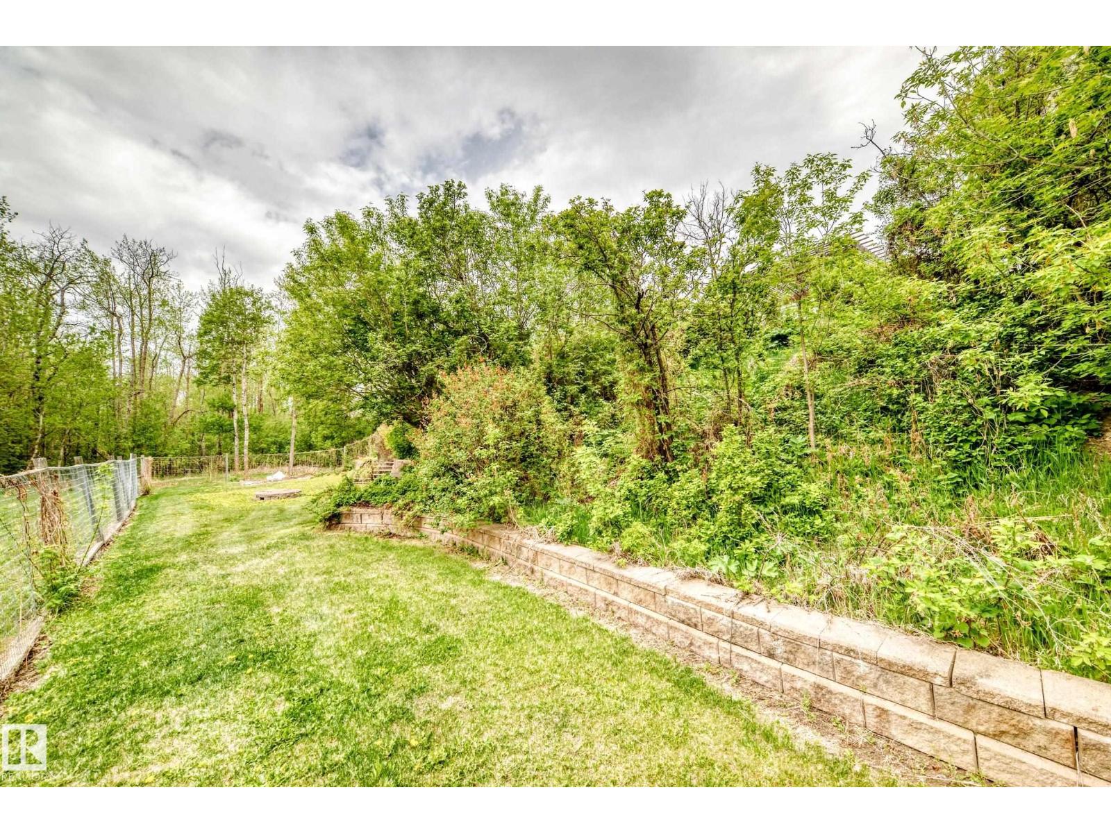#85 52310 RGE ROAD 232 - 58