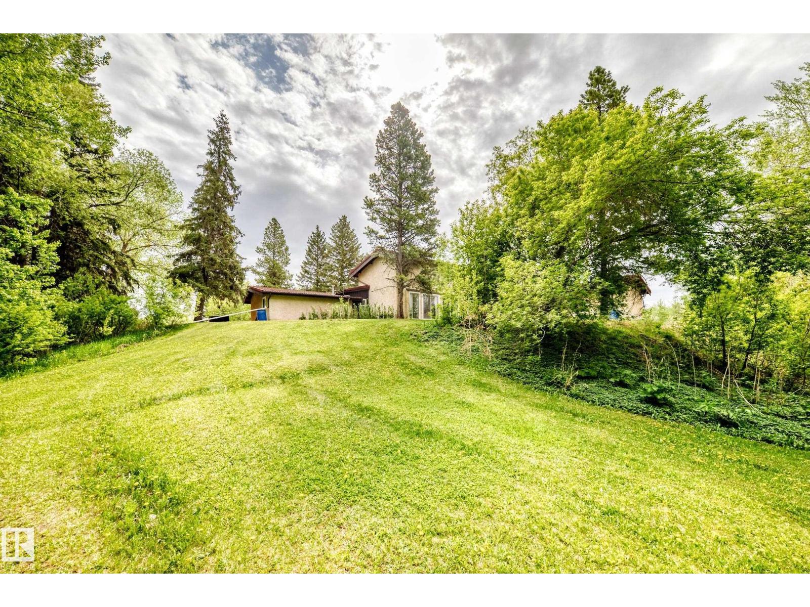 #85 52310 RGE ROAD 232 - 60