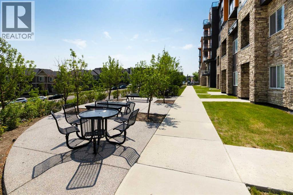 #514 20 Kincora Glen Park NW - 29