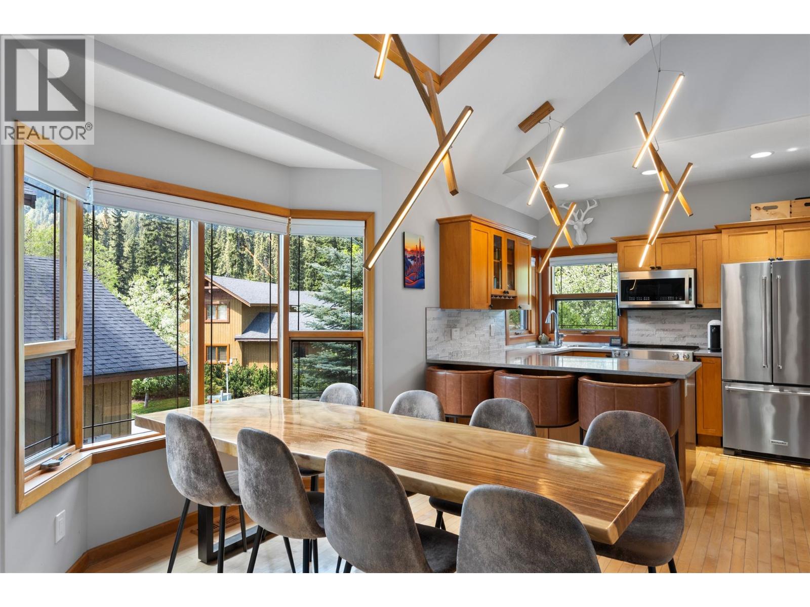 16 2715 Fairways Drive - photo 2