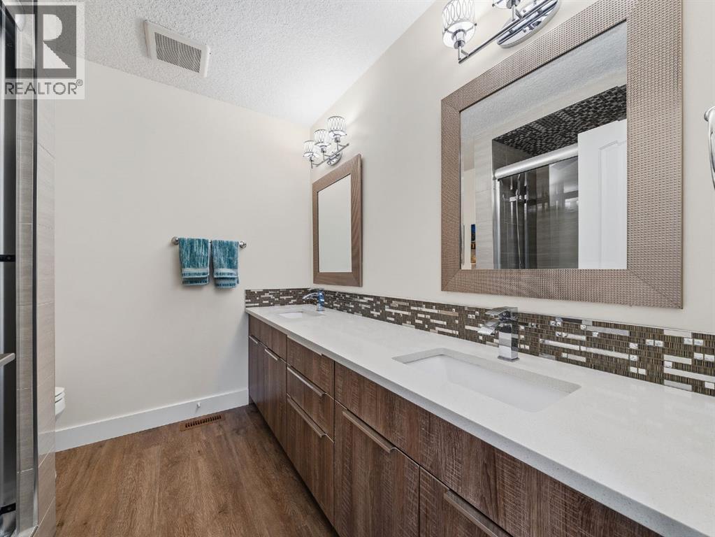 7 Bearspaw Pointe Green - 31