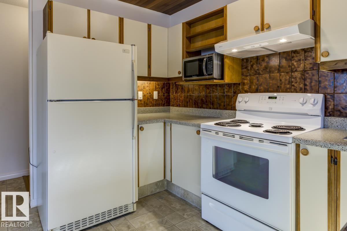 4024 121 ST NW - 25