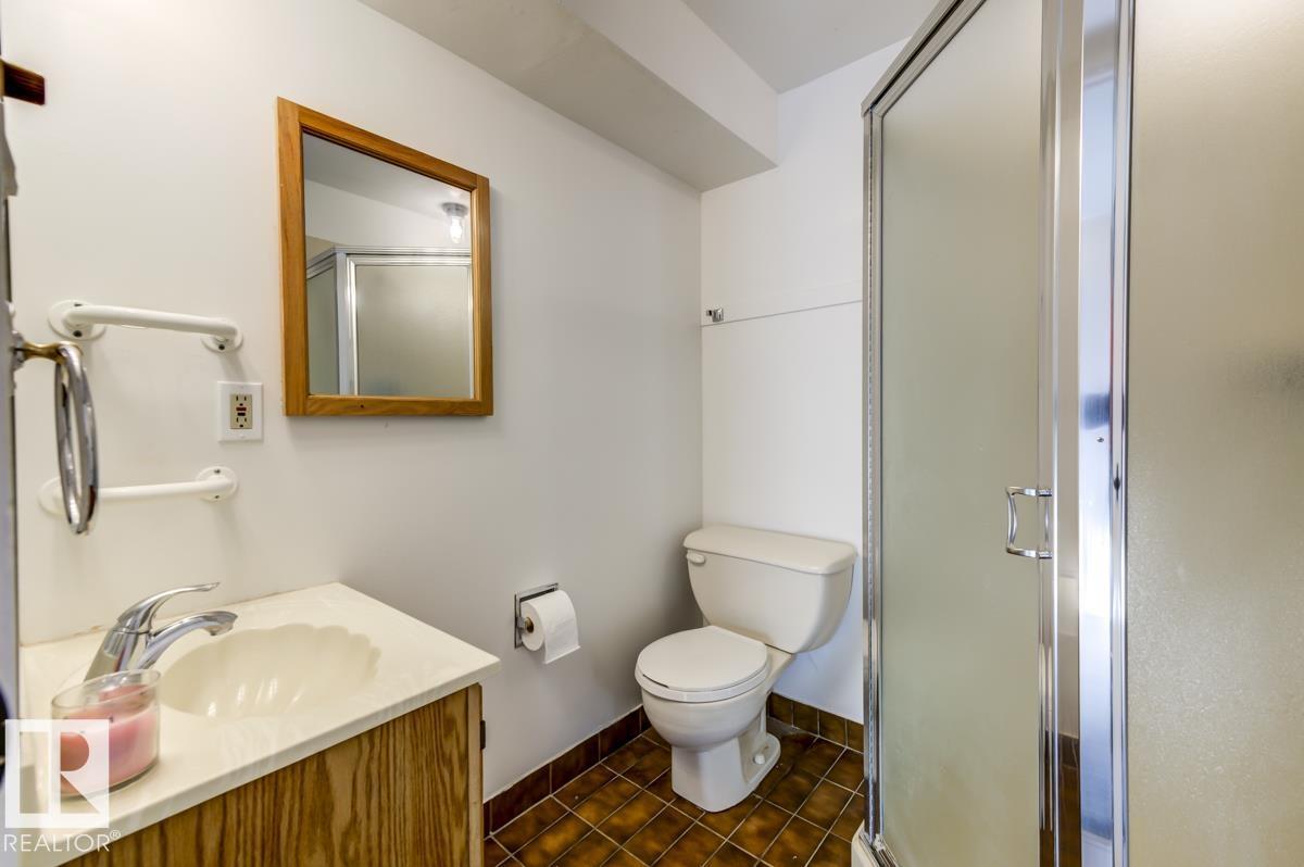 4024 121 ST NW - 49