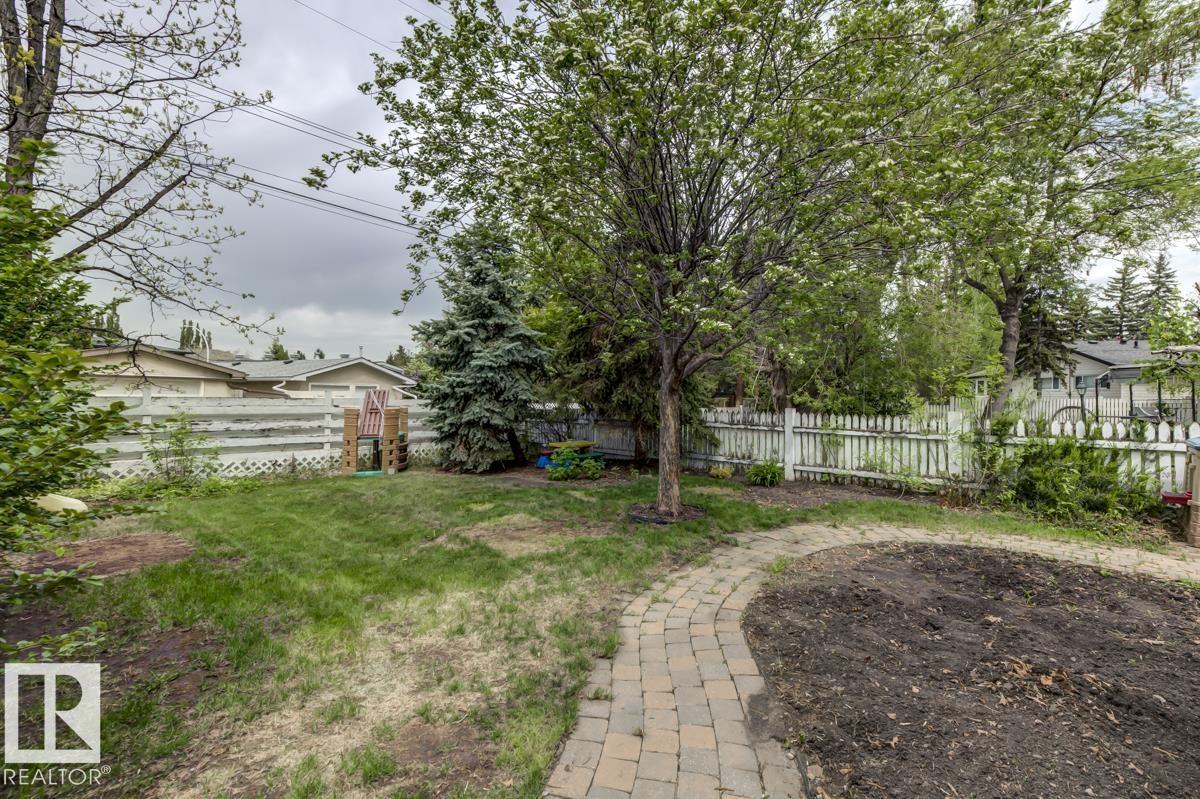 4024 121 ST NW - 53