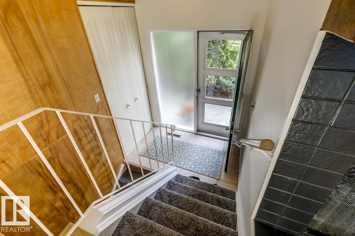 4024 121 ST NW - 6