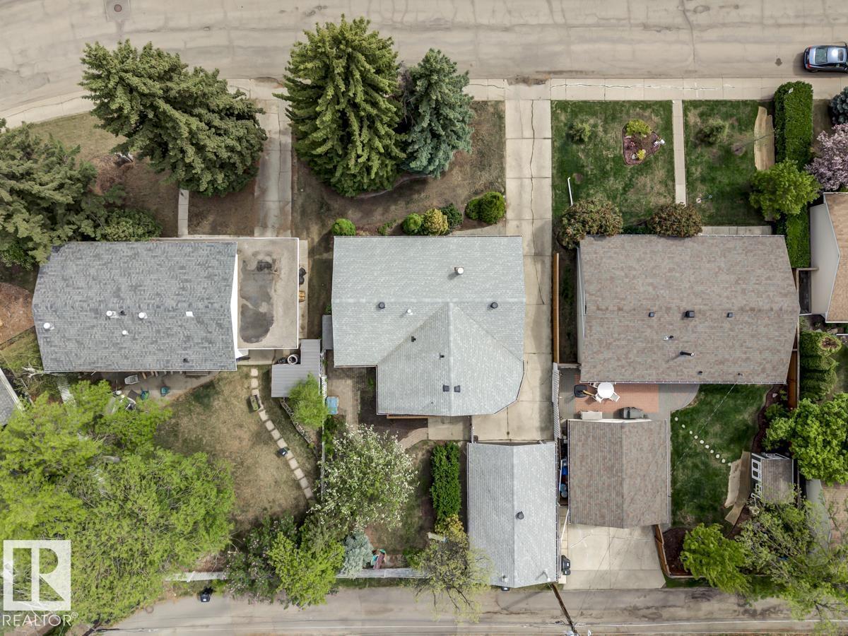 4024 121 ST NW - 69