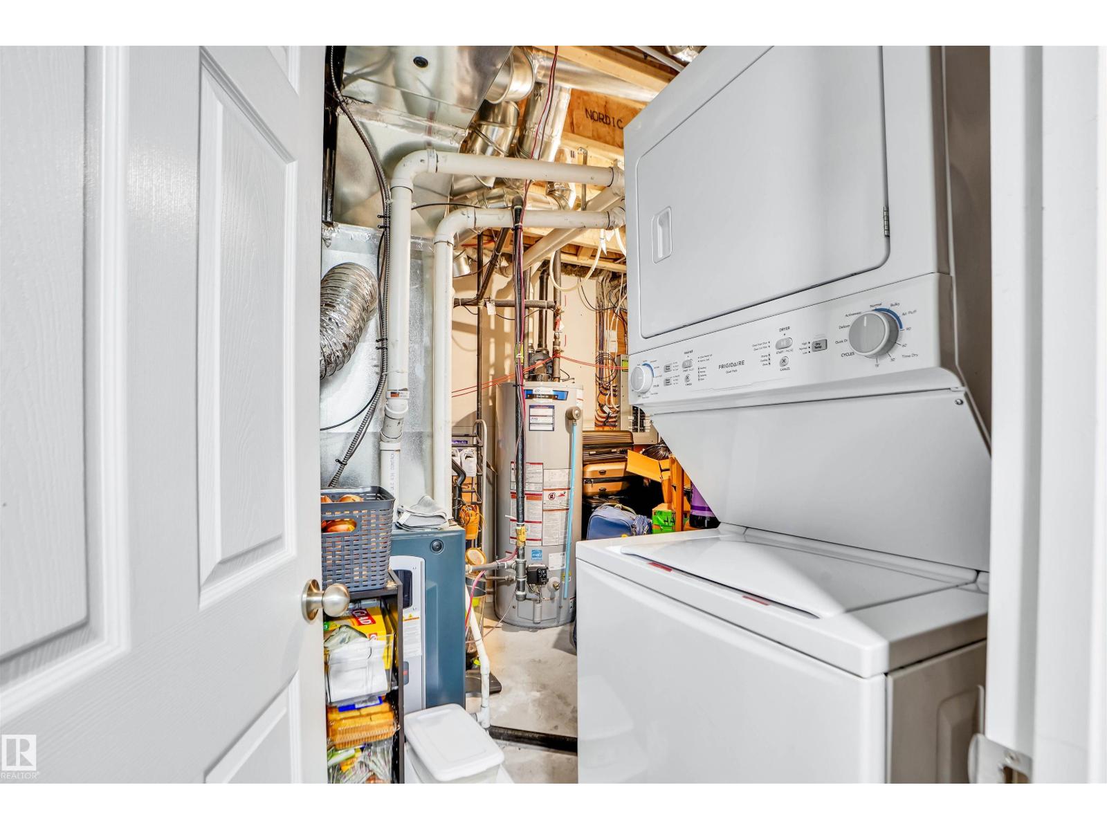 2743 Collins CR SW - 39