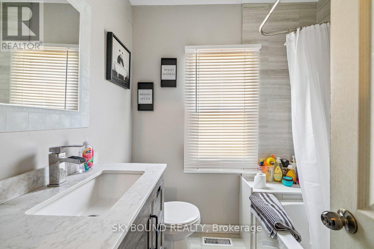 165 PALING AVENUE - 12