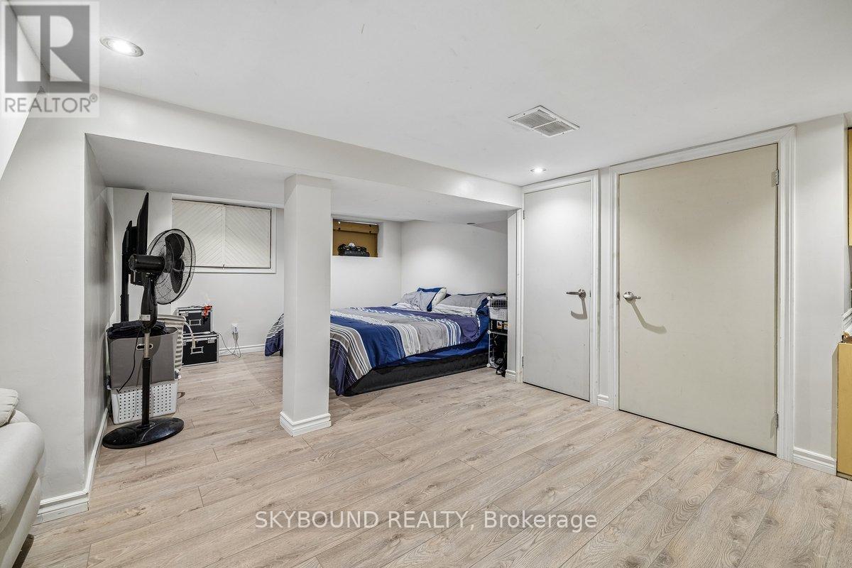 165 PALING AVENUE - 13