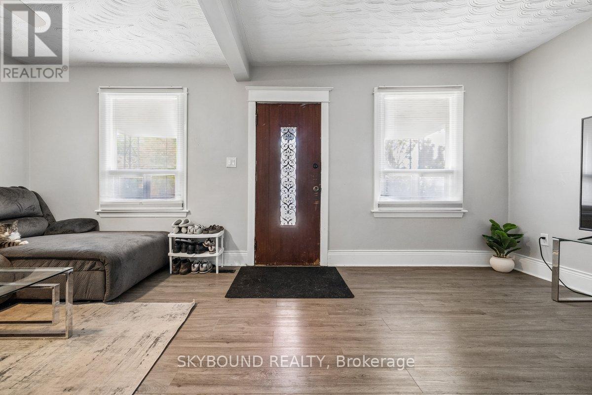165 PALING AVENUE - 2