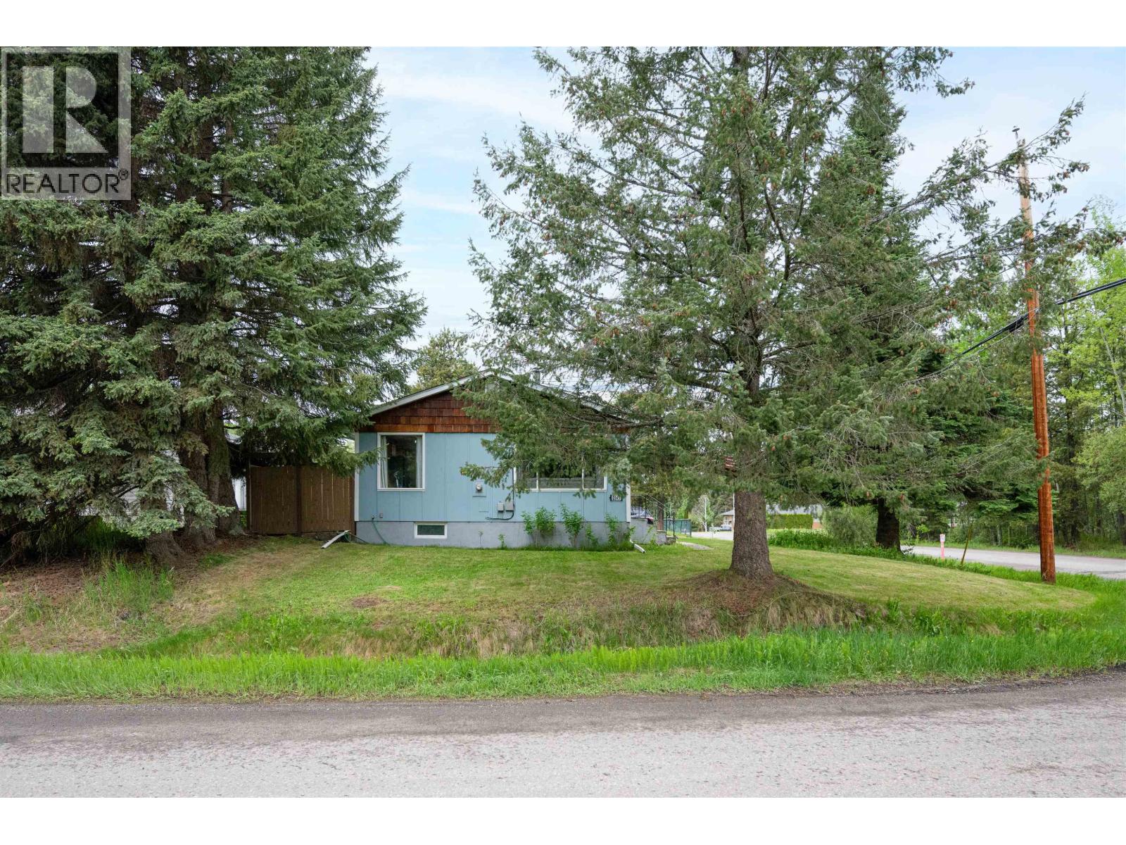 2145 AINTREE DRIVE - 4