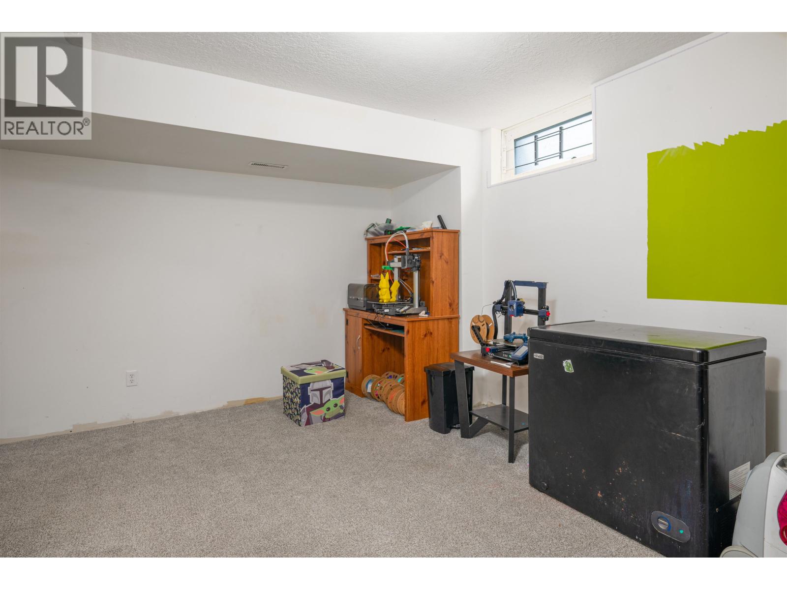 2145 AINTREE DRIVE - 31