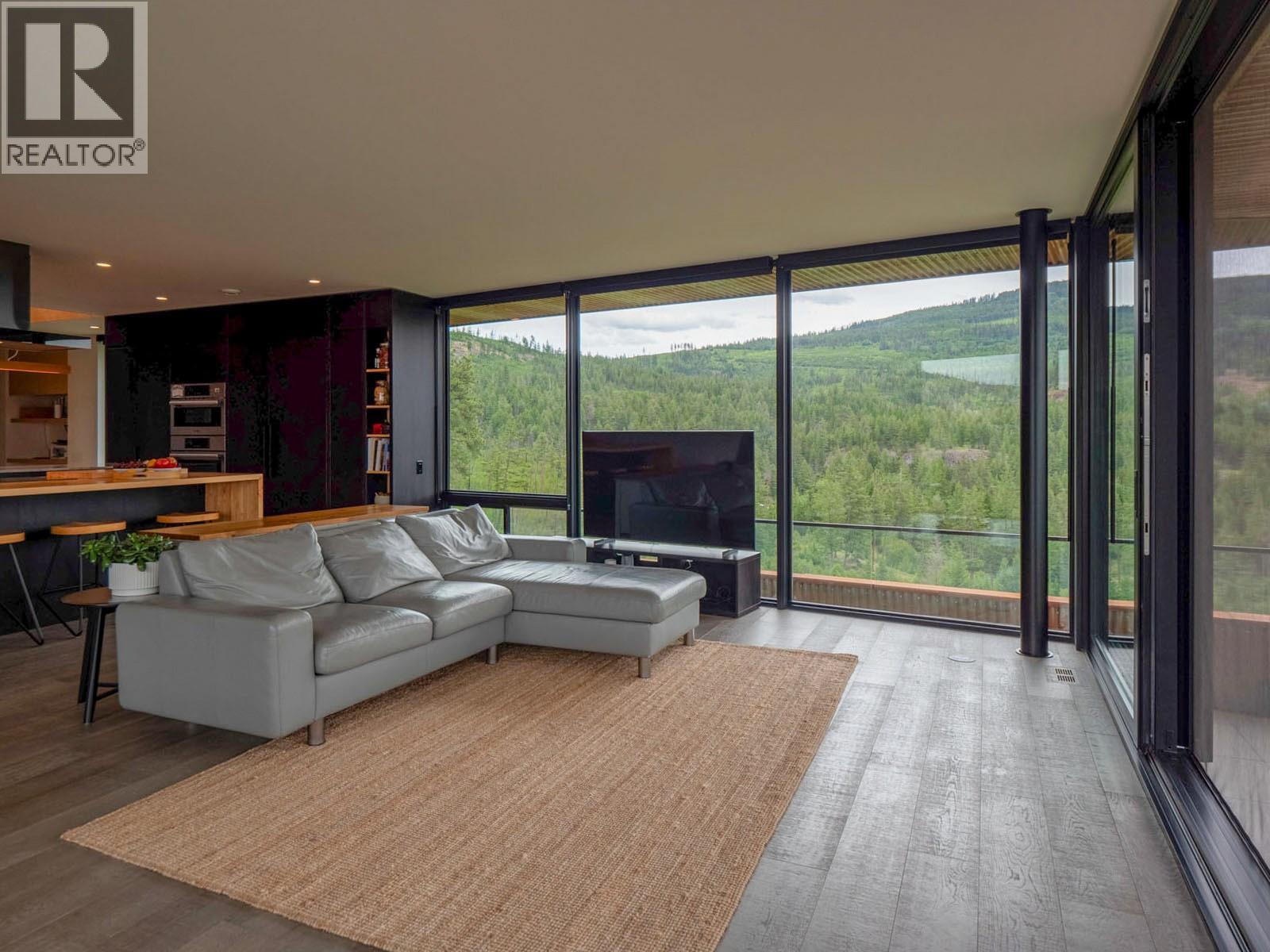 2 Bed, 2 Bath House for Sale in Naramata – 7080 Glenfir Road Lot# Lot 9, Naramata - Image 33