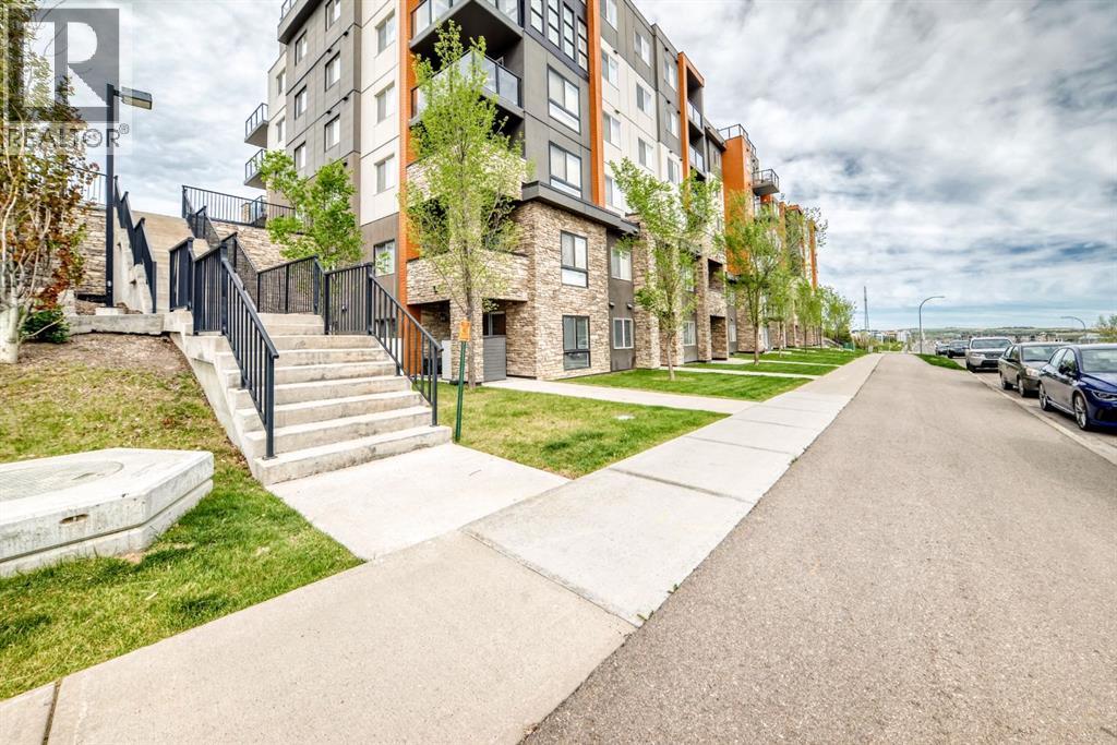 #707 10 Kincora Glen Park NW - Image 2