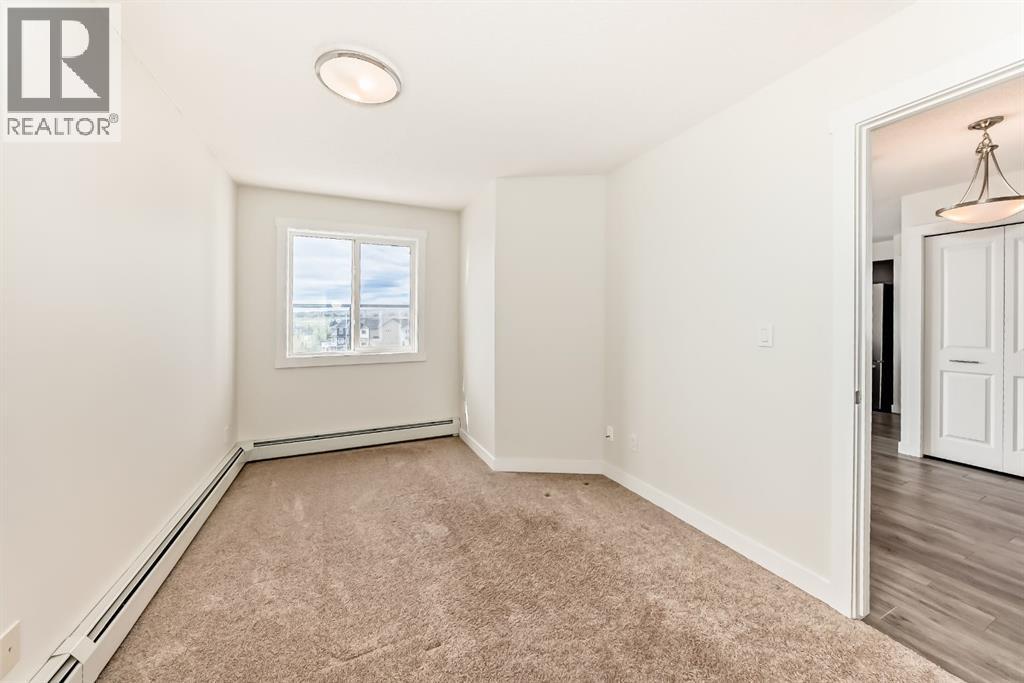 #707 10 Kincora Glen Park NW - 24