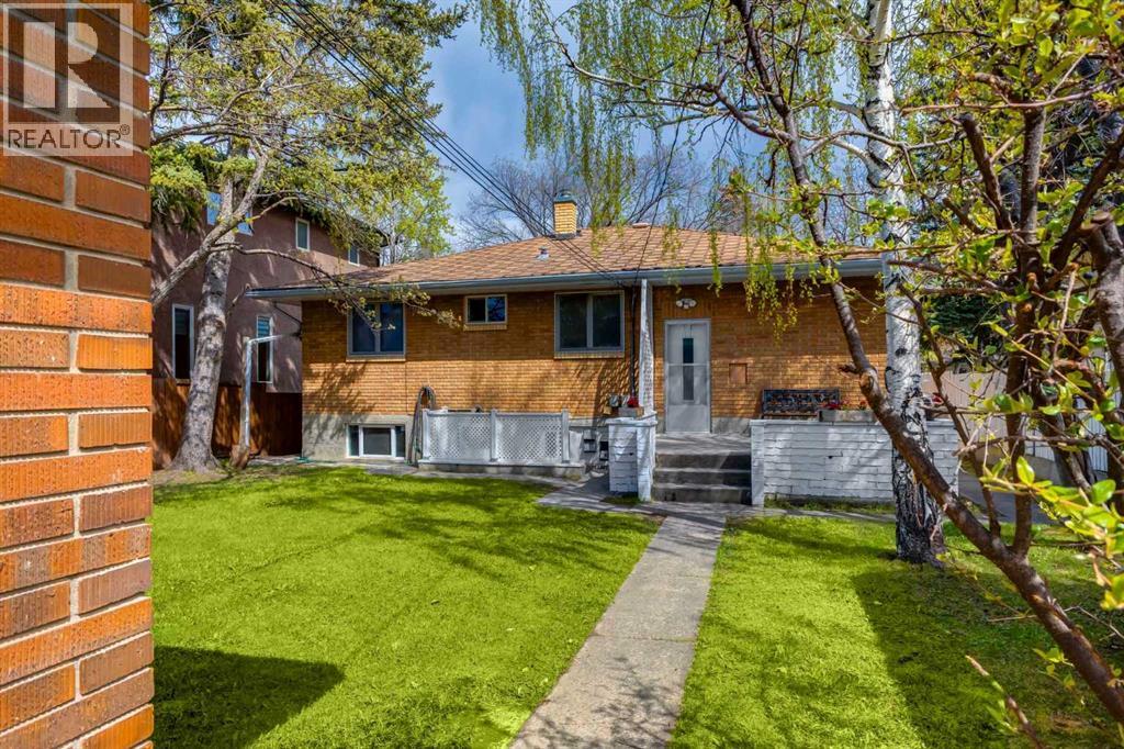 1415 43 Street SW - 13